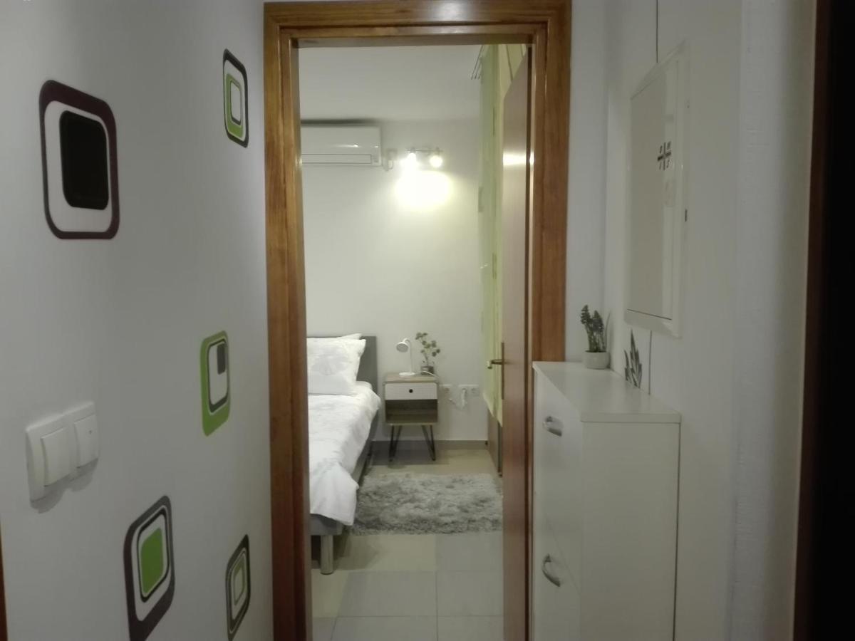 Apartment Zizi Omis Exterior photo