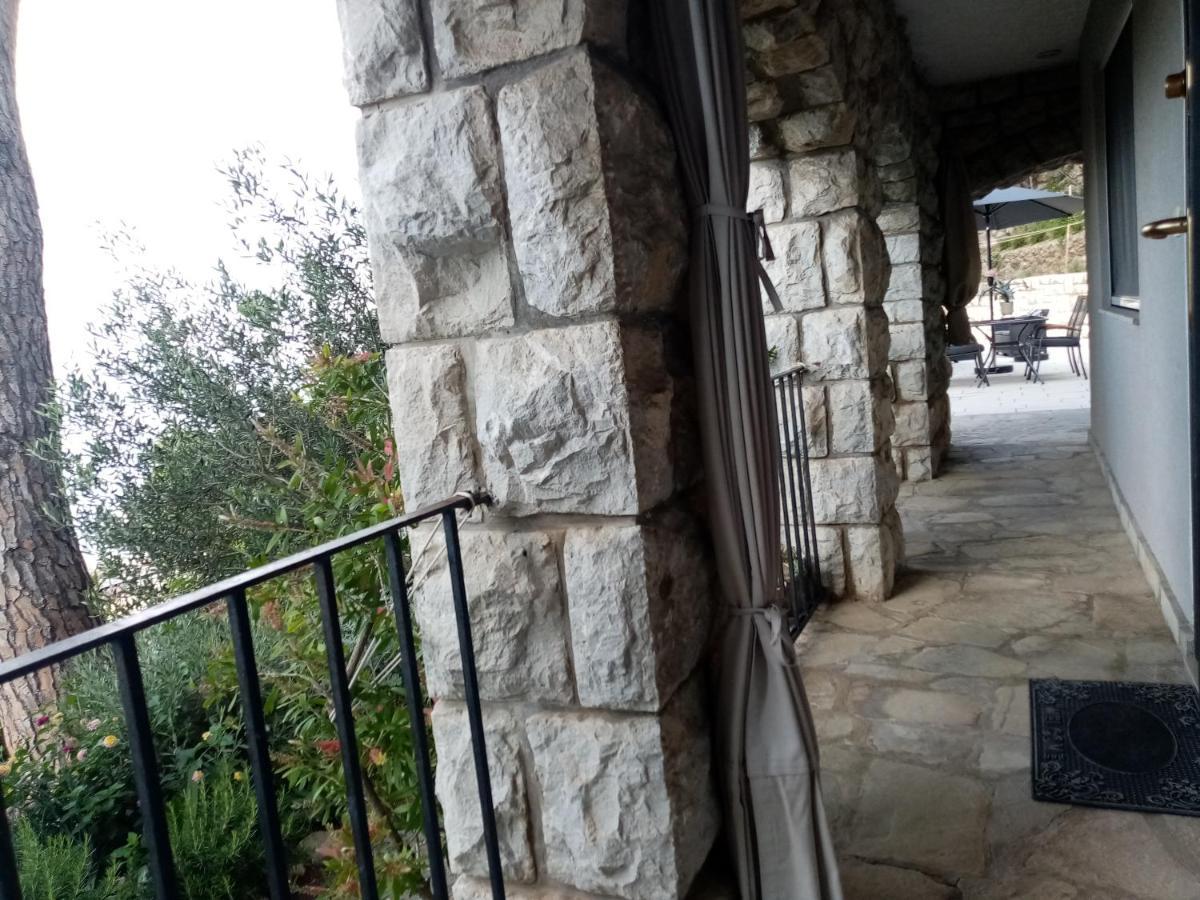 Apartment Zizi Omis Exterior photo