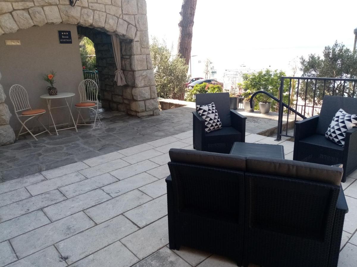 Apartment Zizi Omis Exterior photo